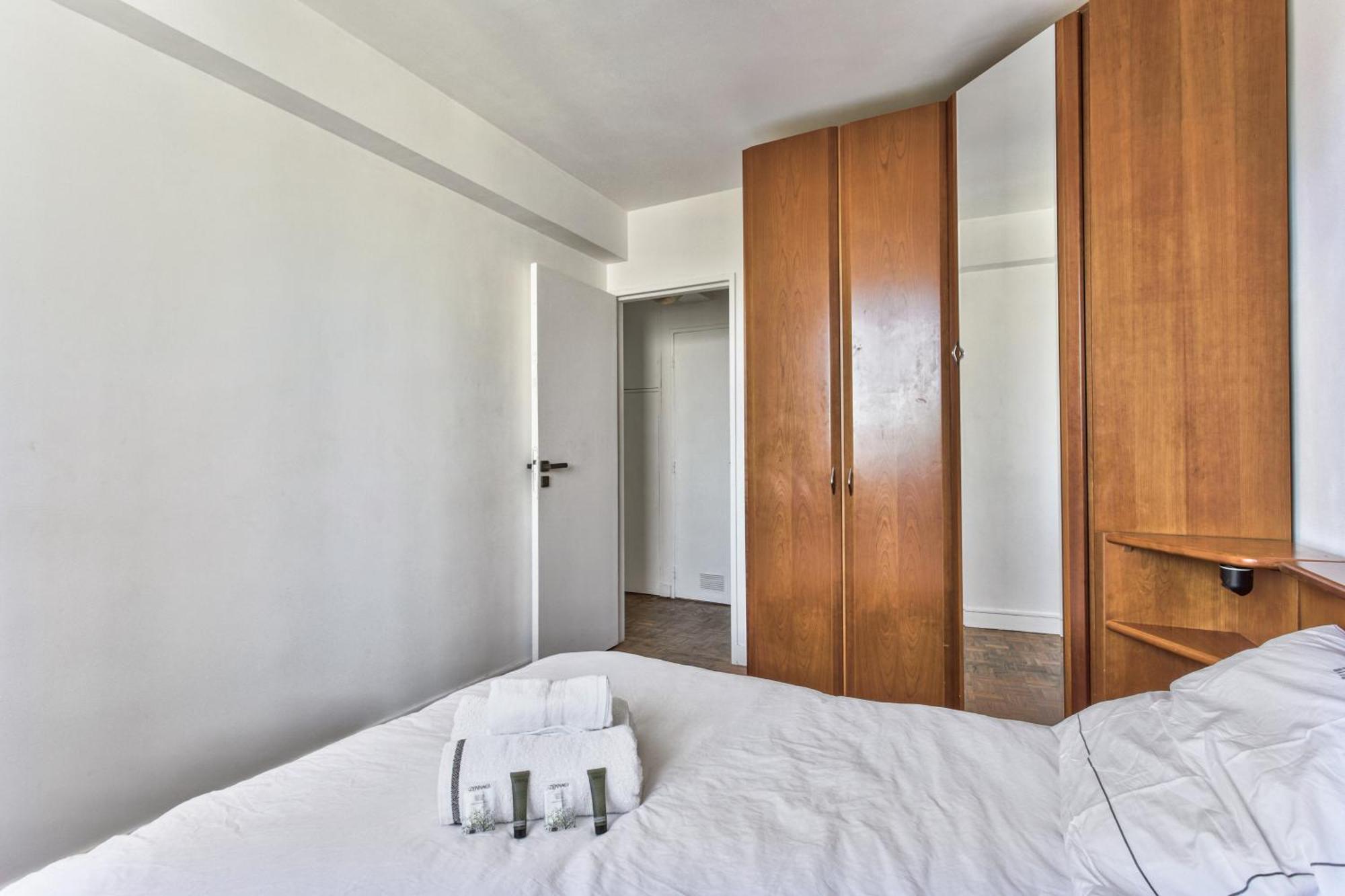 Ferienwohnung Le Grand Paris La Courneuve Exterior foto